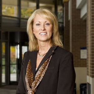 Meet your Posher, Connie